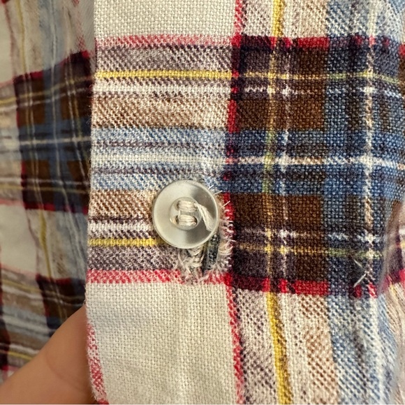 Vintage plaid button down long sleeve - Picture 4 of 10